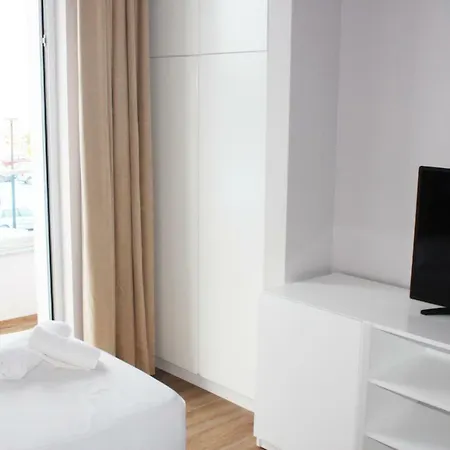 Miami Ii Hotel